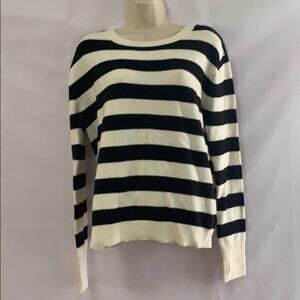PAM & GELA BLACK & WHITE SWEATER TWISTED BACK SZ M‎